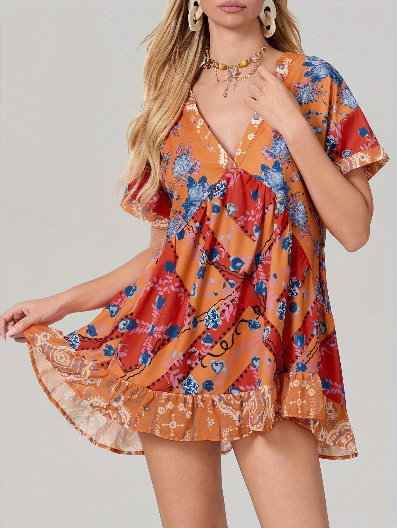 Women'S Bohemian Floral Print V-Neck Short Sleeve Dress with Pockets - Flowy A-Line Mini Dress in Red, Beige & Blue, Perfect for Summer & Casual Outings, Bohemian Dress