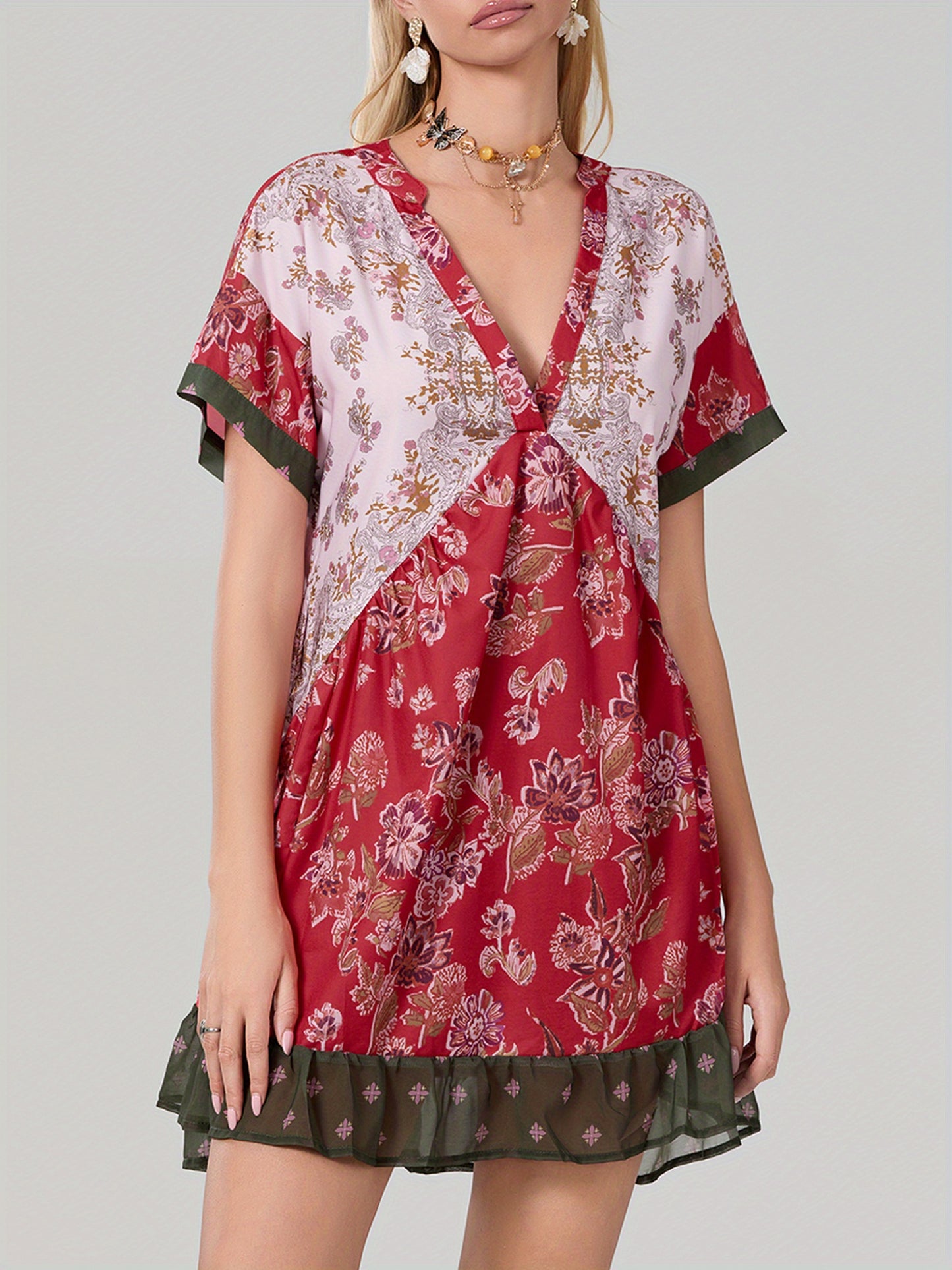 Women'S Bohemian Floral Print V-Neck Short Sleeve Dress with Pockets - Flowy A-Line Mini Dress in Red, Beige & Blue, Perfect for Summer & Casual Outings, Bohemian Dress