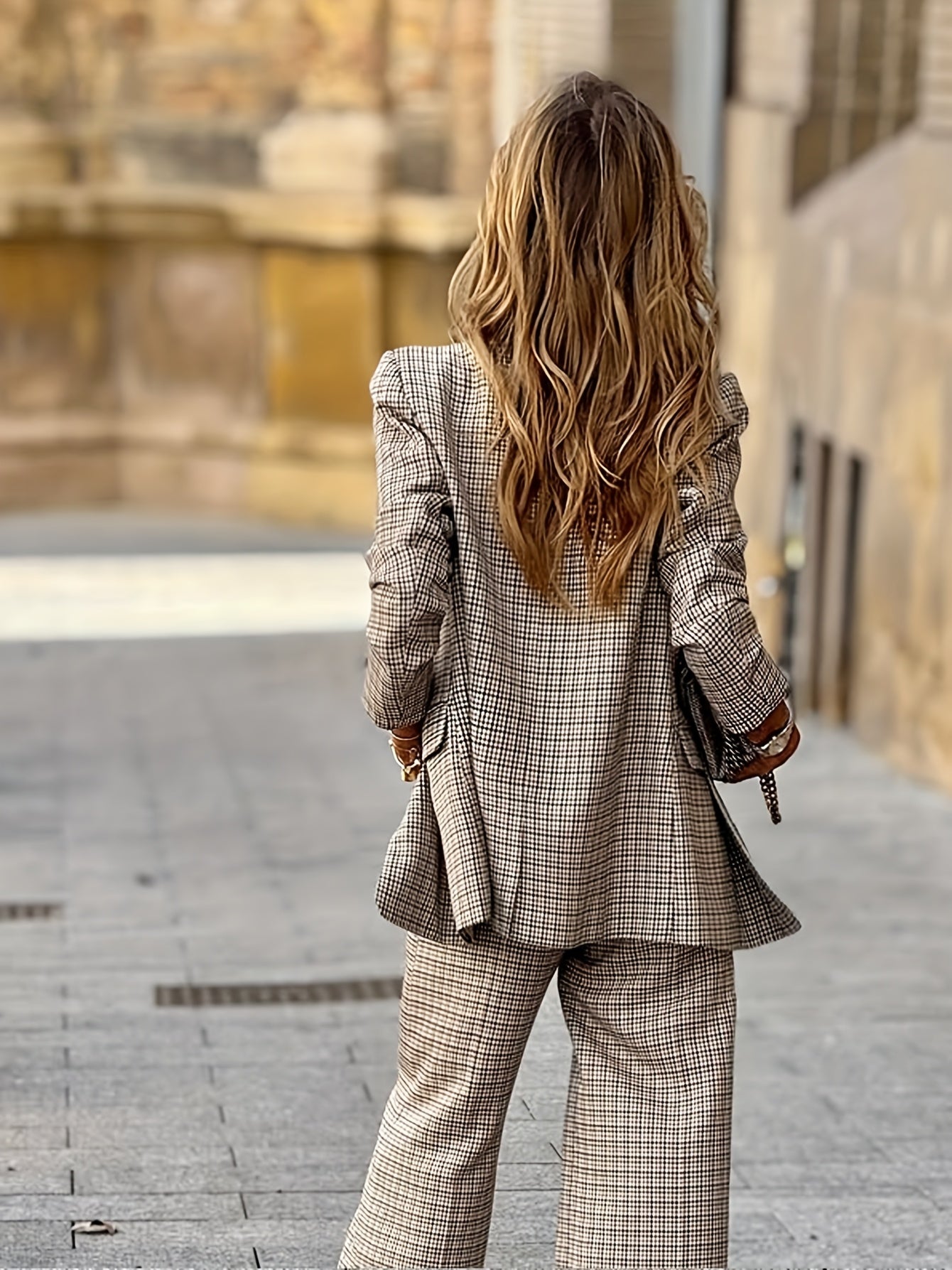 Chic and Elegant Minimalist Checkered Suit Jacket with Loose Wide-Leg Pants Set for Commuting