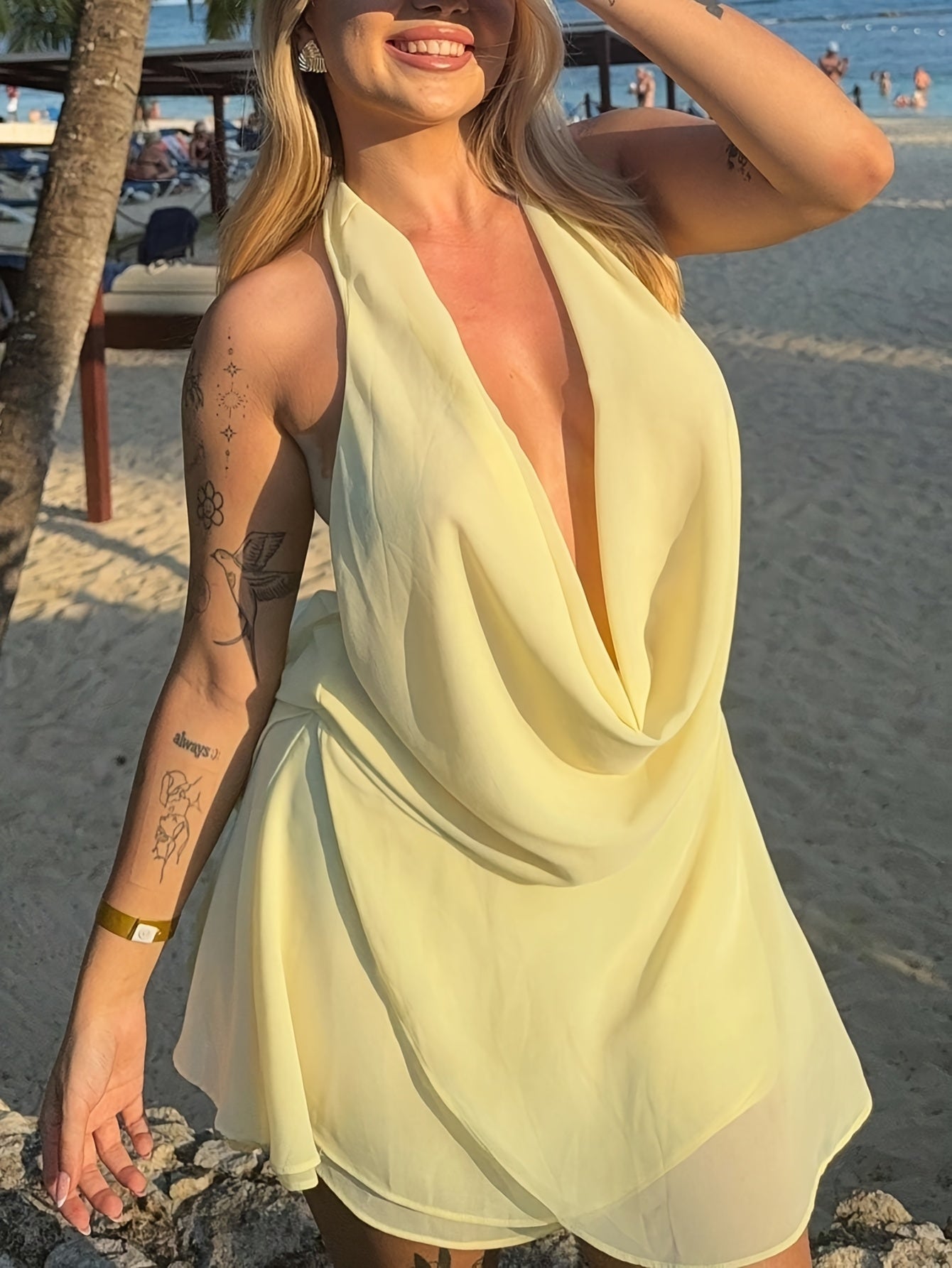 Chic Off-Shoulder Halter Dress - Sleeveless Ruched Beach Dress with Tie-Back Detail, Solid Color, Perfect for Summer Parties, Casual Outings & Streetwear, Beach Dress