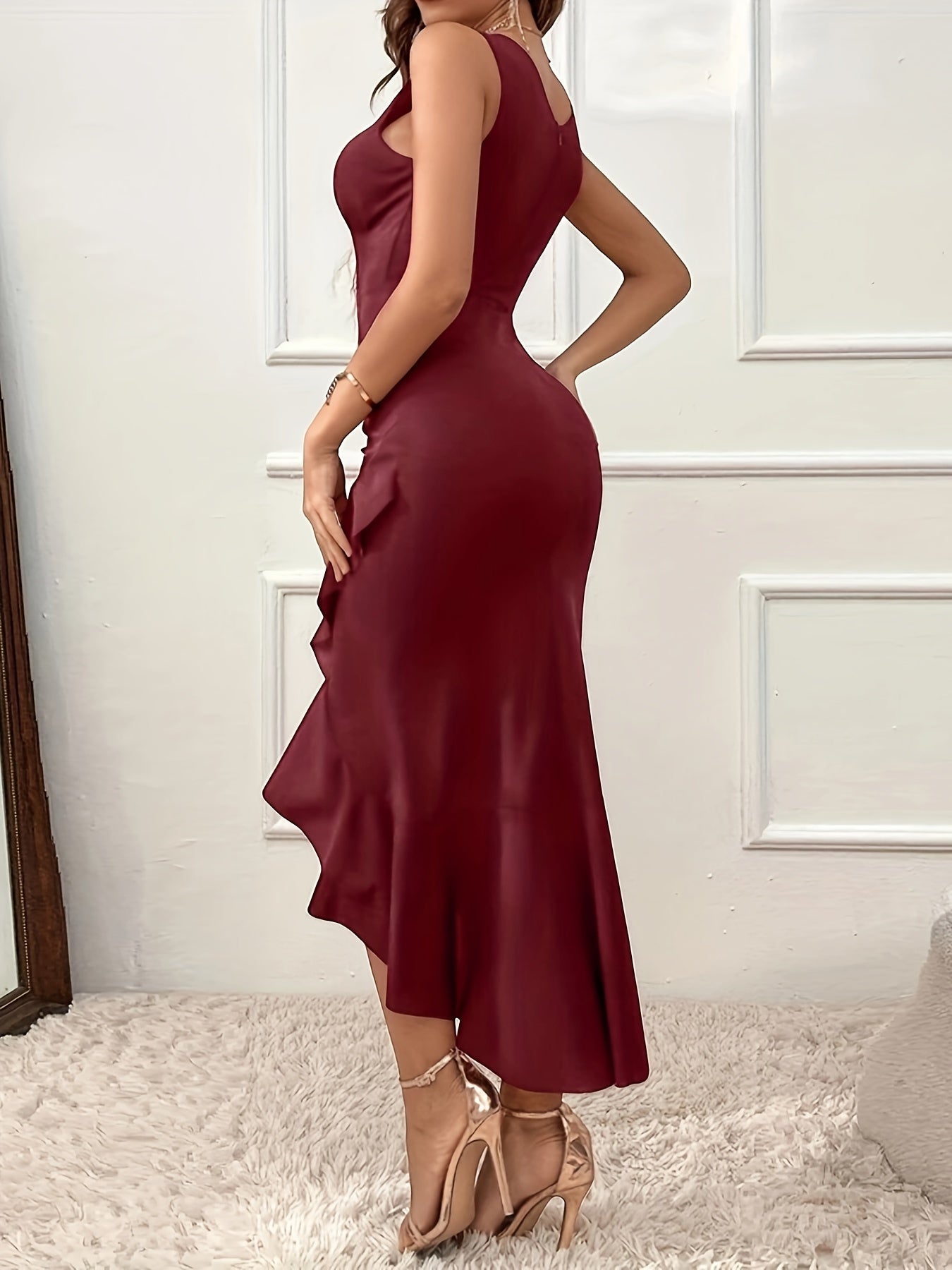 Women's Elegant V-Neck Ruffled Sleeveless Bodycon Dress - Asymmetrical Hem Mid-Length X-Silhouette, Machine Washable Solid Black for Spring\u002FSummer Casual & Formal Occasions