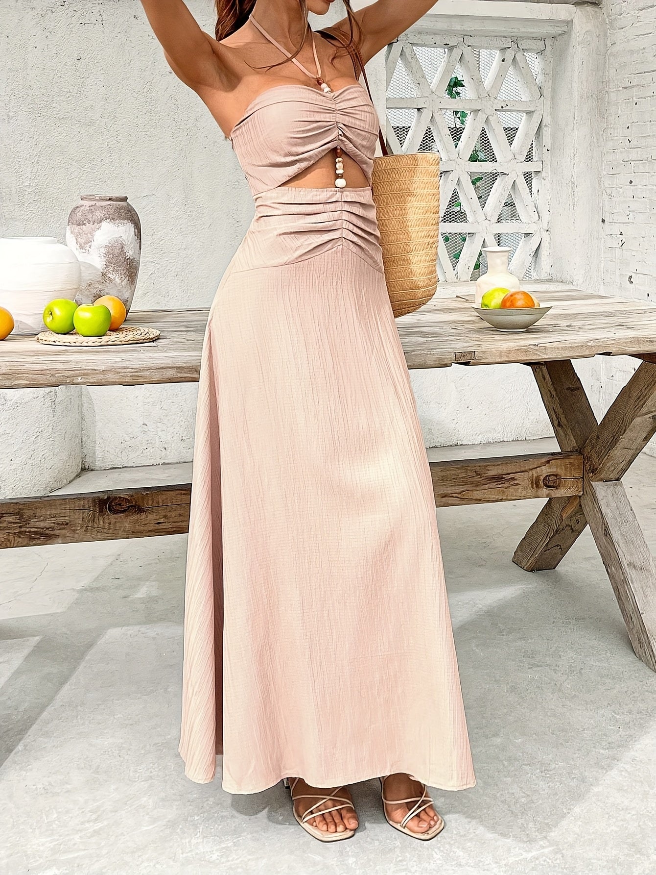 Women'S Sexy Halter Neck Tube Dress - Beige Ruched Maxi Dress with Side Slit, Flowy Summer Dress for Casual or Stylish Outfits, Casual Summer Dress | Ruched Detailing | Texture