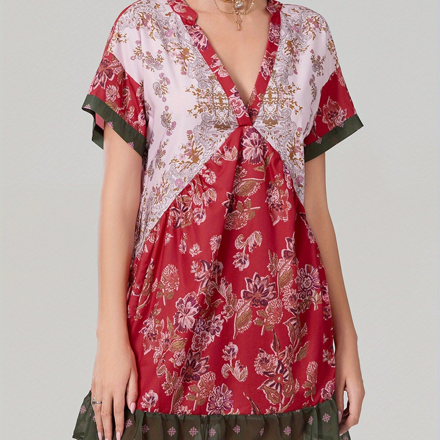 Women'S Bohemian Floral Print V-Neck Short Sleeve Dress with Pockets - Flowy A-Line Mini Dress in Red, Beige & Blue, Perfect for Summer & Casual Outings, Bohemian Dress
